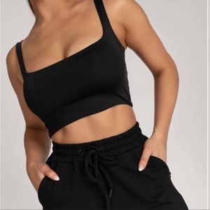 MESHKI jammin scoop crop top